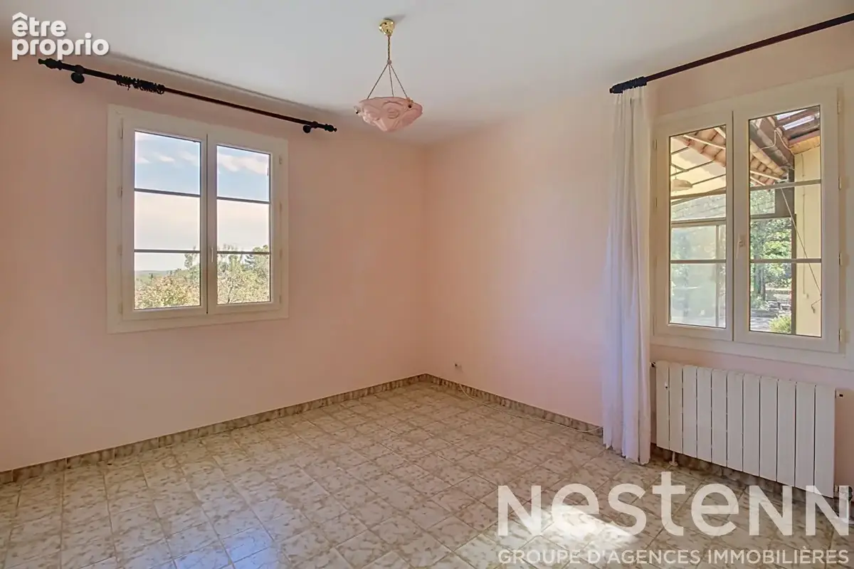 A vendre figanieres - maison familiale avec vue - photo 10