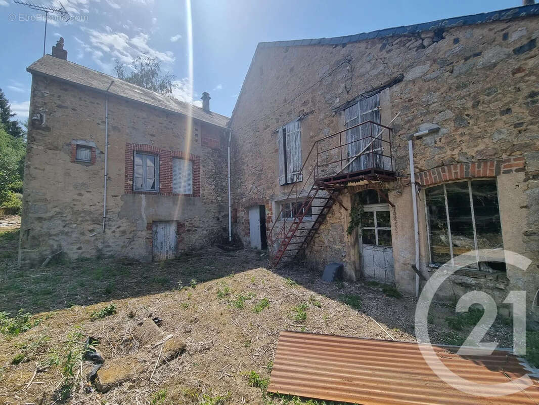 Maison 120 m² à Ouroux-En-Morvan  - photo 2