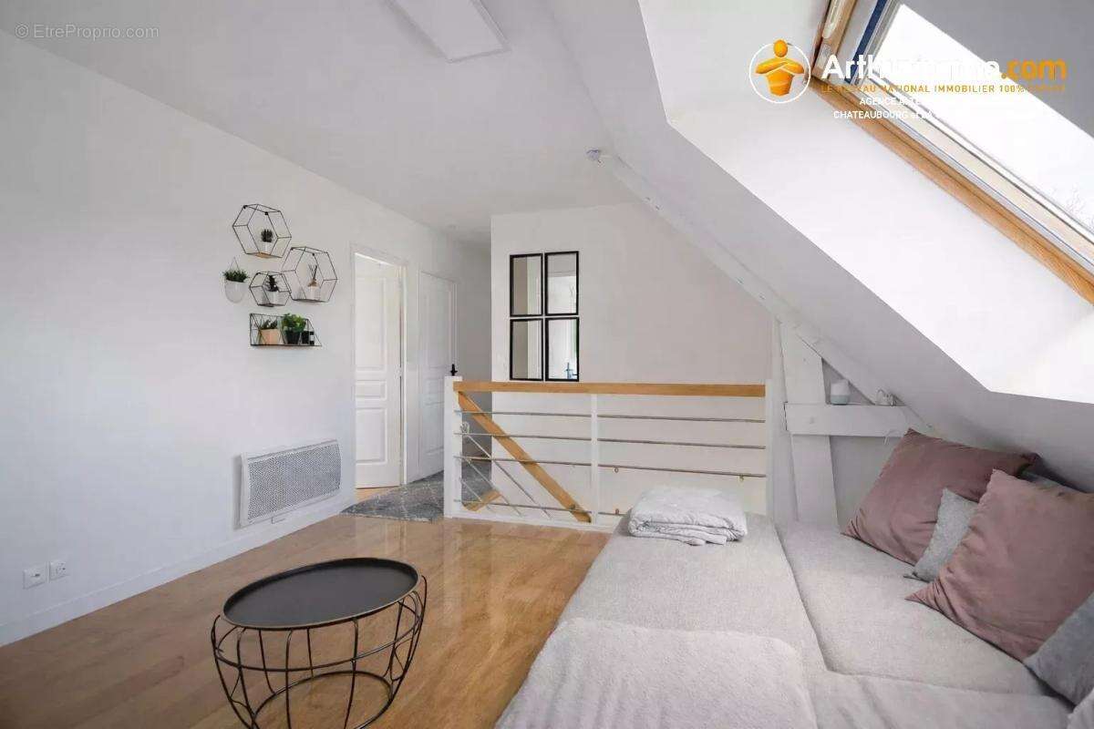 Maison à LA BOUEXIERE