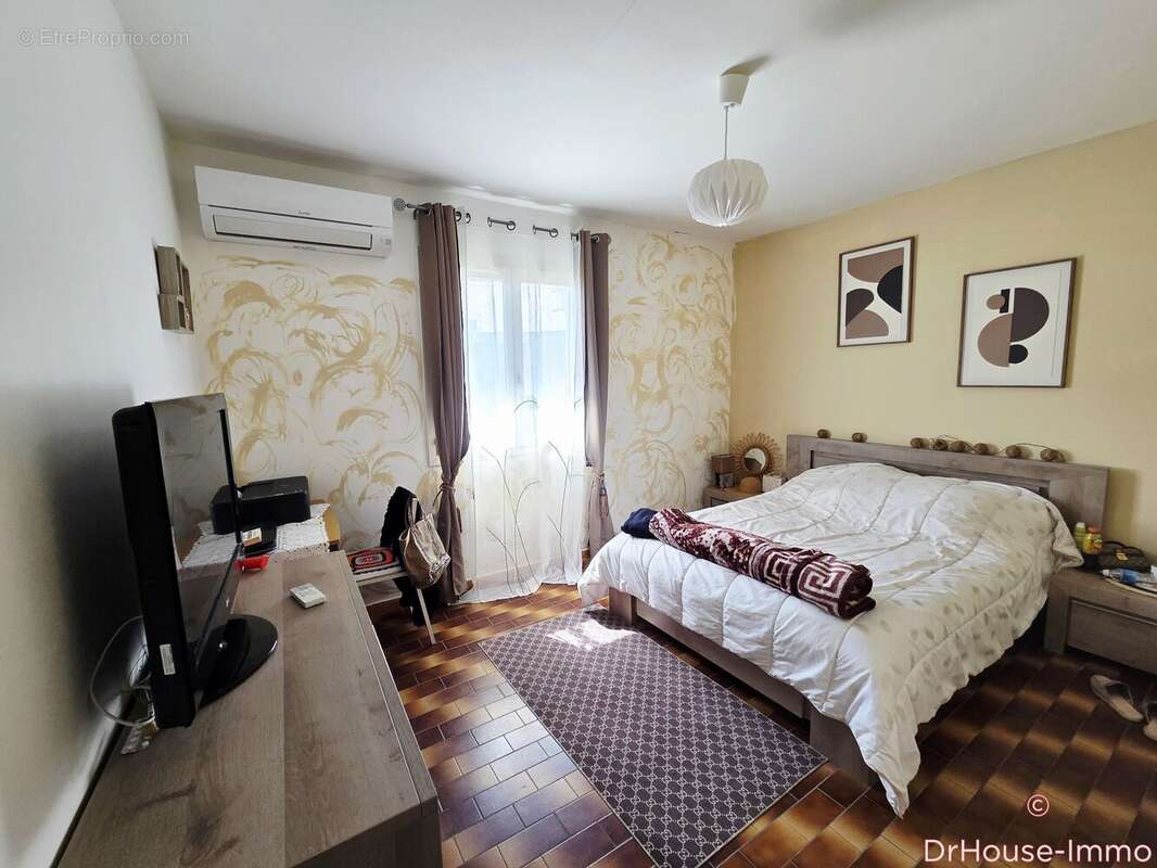 Maison 127 m² à Quarante  - photo 33