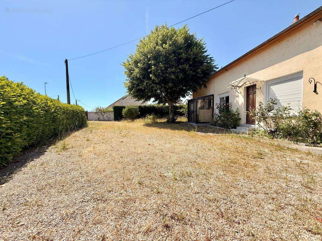Maison 135m² Genlis, 3 chambres 880m² terrain - photo 13
