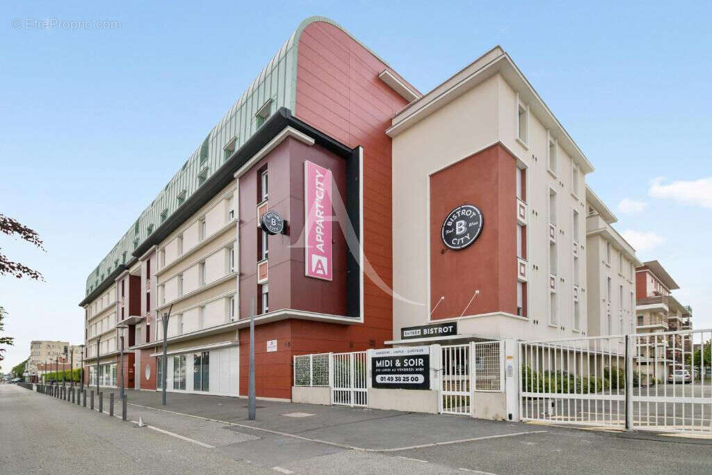 Appartement à LE BLANC-MESNIL