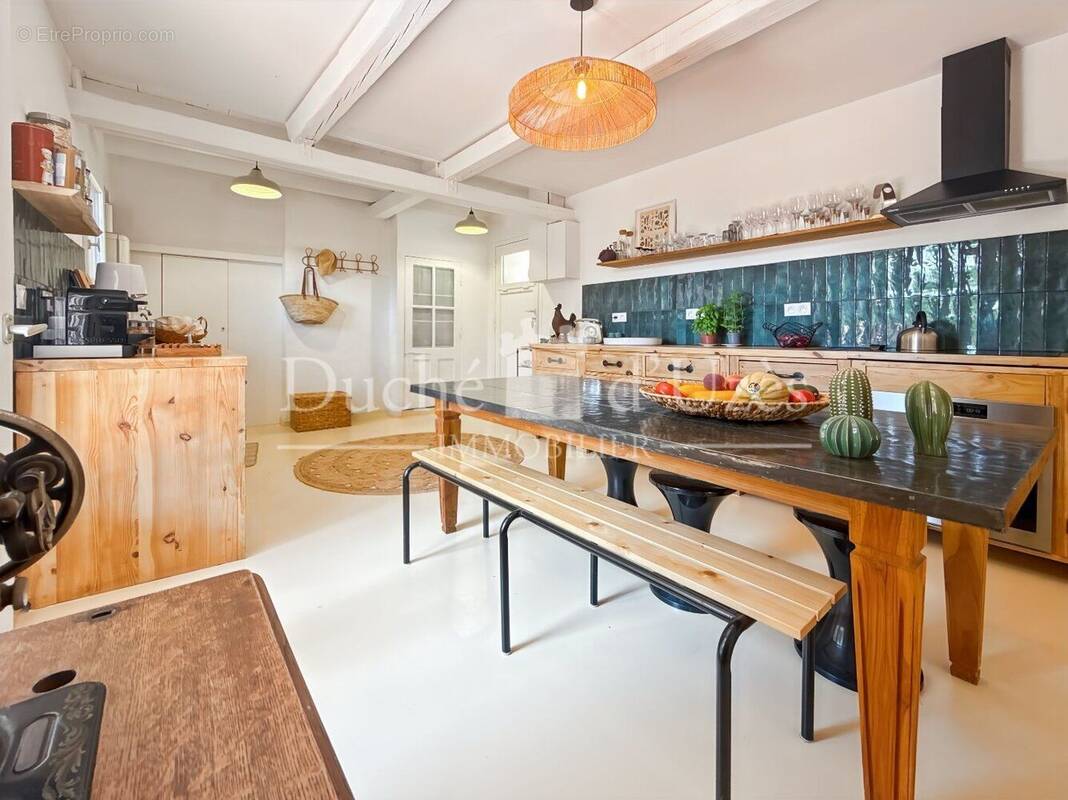 Photo 1 - Maison à UZES