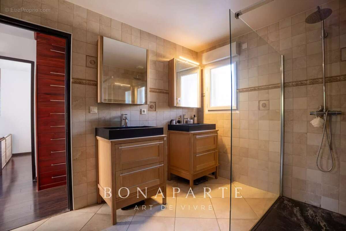 Proche geneve - villa d'exception 10 pieces - photo 13