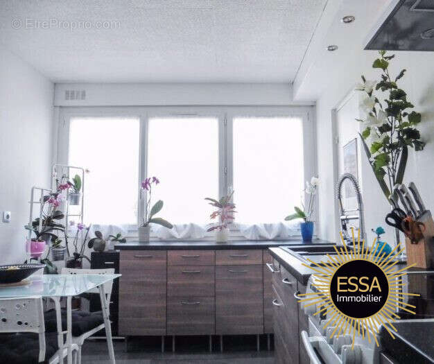 Appartement à VELIZY-VILLACOUBLAY