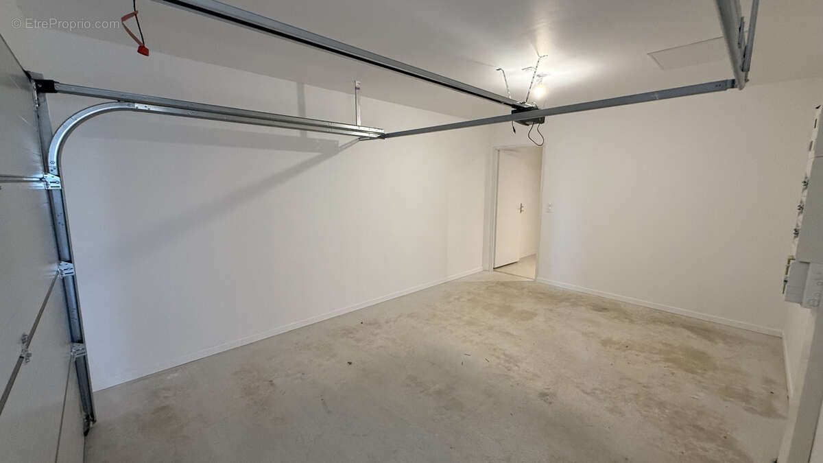 Maison à SALIGNAC-EYVIGUES