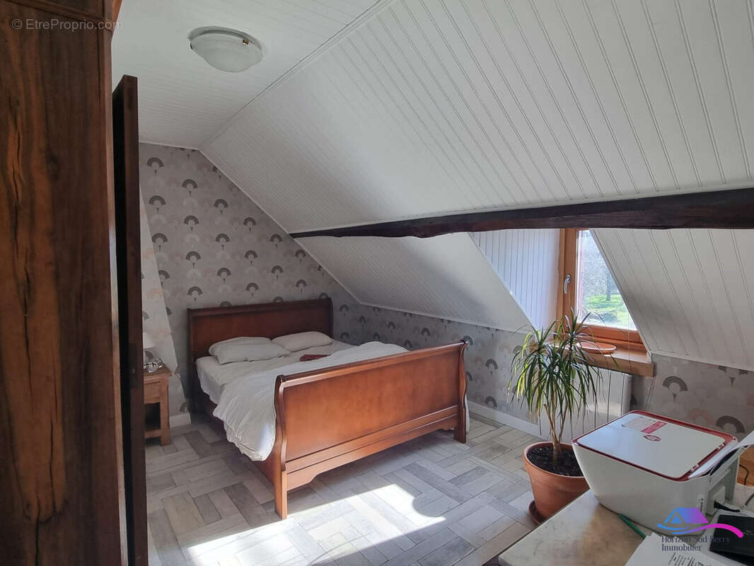 chambre - Maison à CREVANT