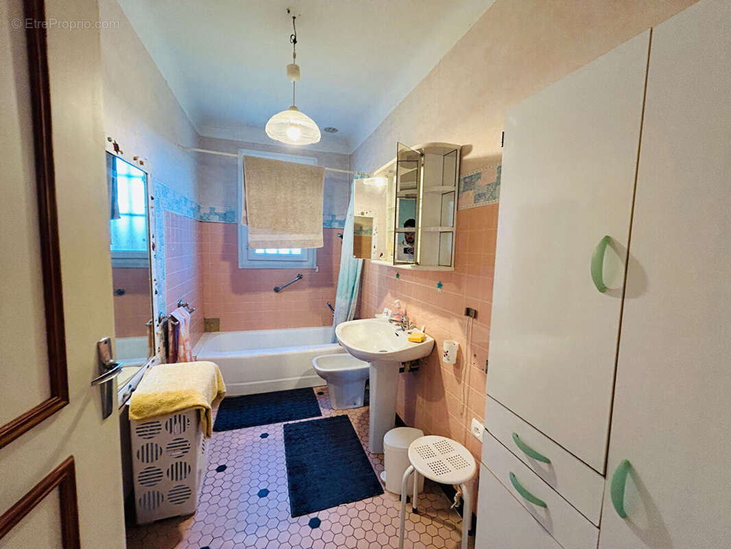 Maison à MADIRAN