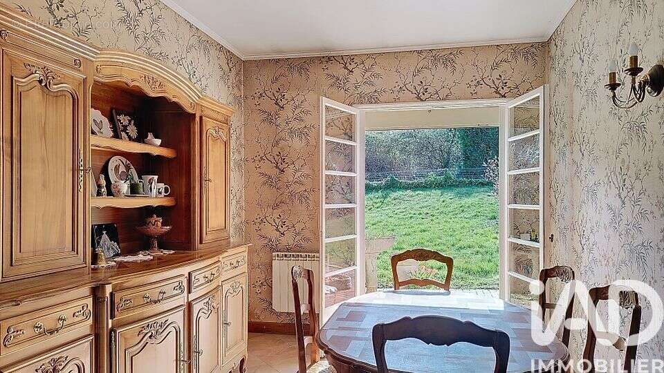 Photo 8 - Maison à SAINT-CHERON