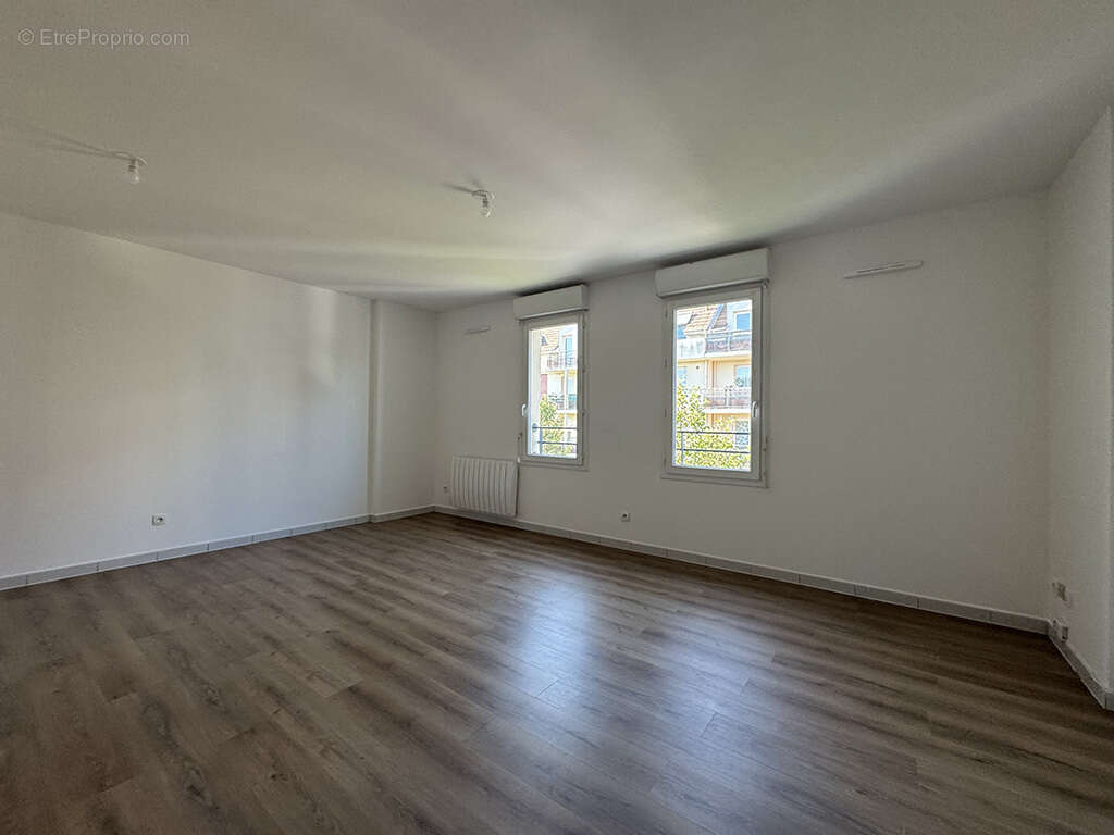 Appartement à MARGNY-LES-COMPIEGNE