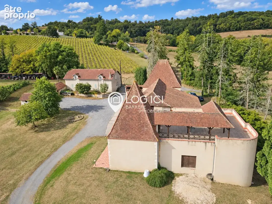 Maison à LEMBEYE