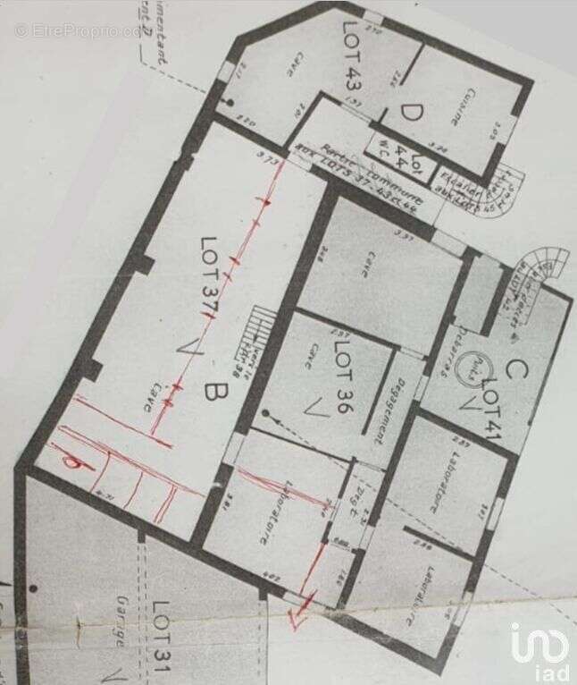 Photo 2 - Commerce à DRANCY