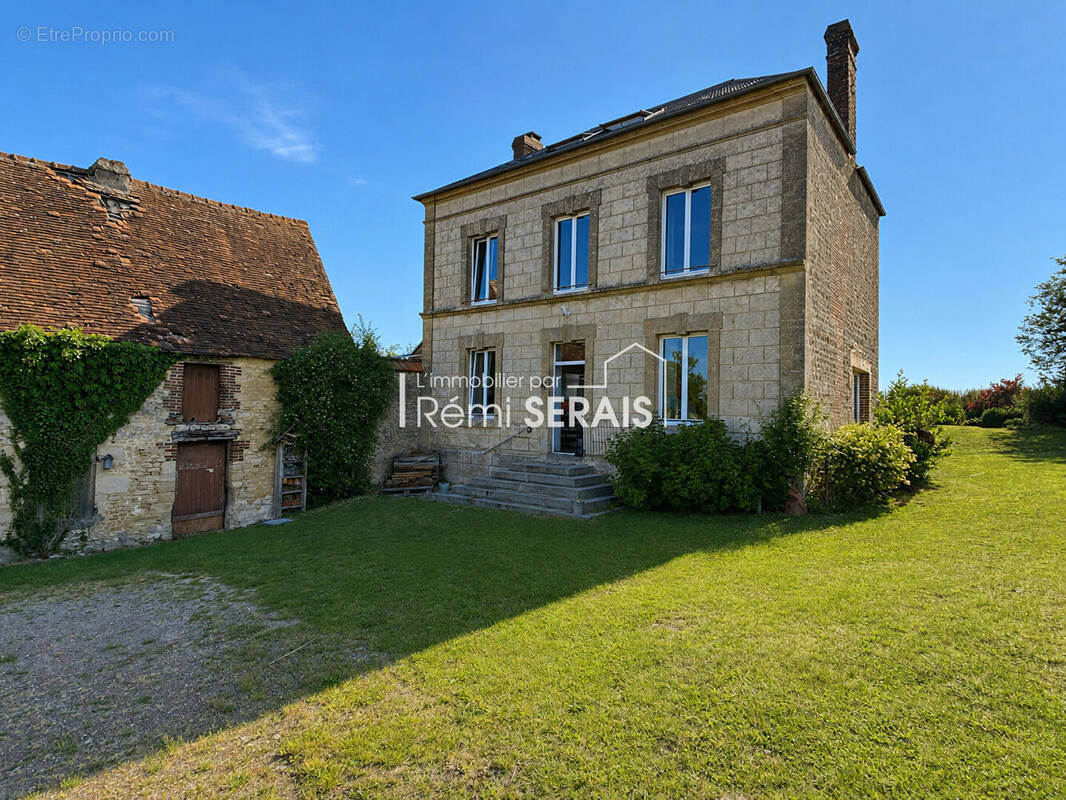 Maison à SARCEAUX