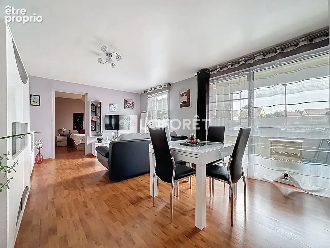Appartement à LIEUSAINT