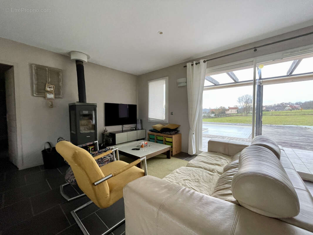 Maison à CASTEIDE-DOAT