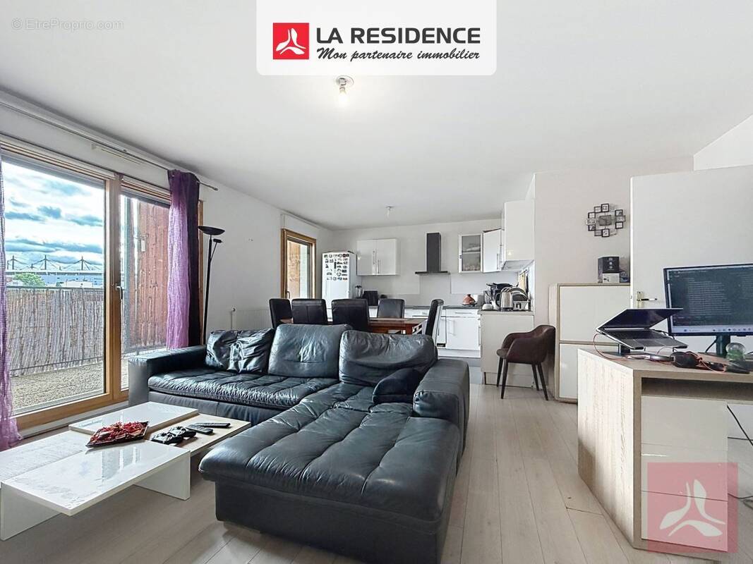 Appartement à SAINT-DENIS