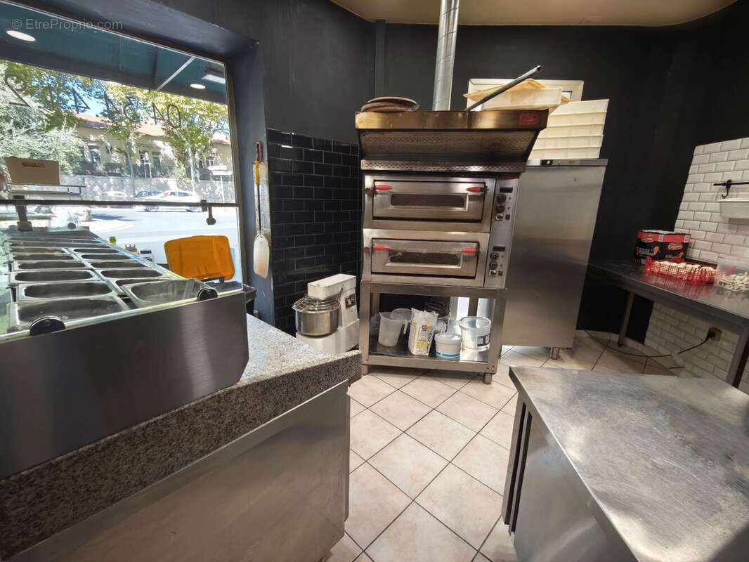 Commerce à NARBONNE