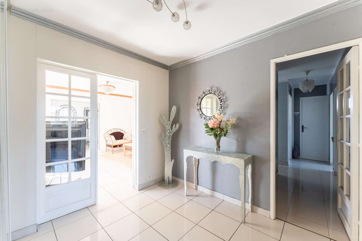 Appartement à MARSEILLE-10E