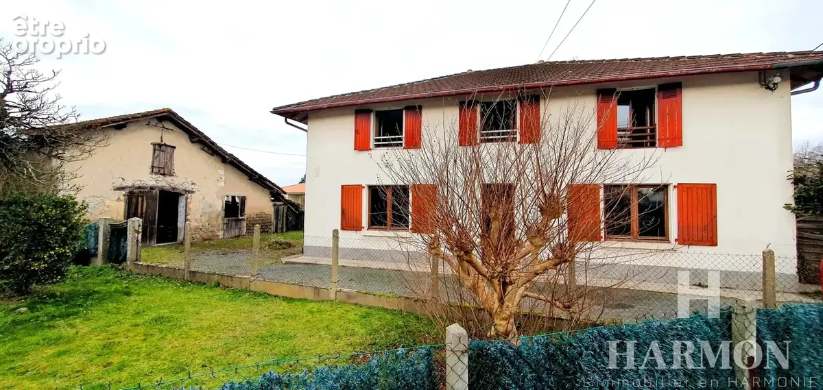 Ensemble immobilier aux multiples possibilités avec grange et jardin - photo 1