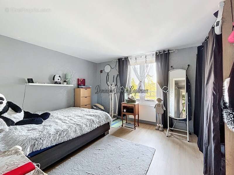 Appartement à LA CHARTRE-SUR-LE-LOIR