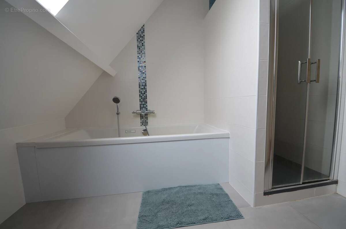 Maison à CROISSY-SUR-SEINE