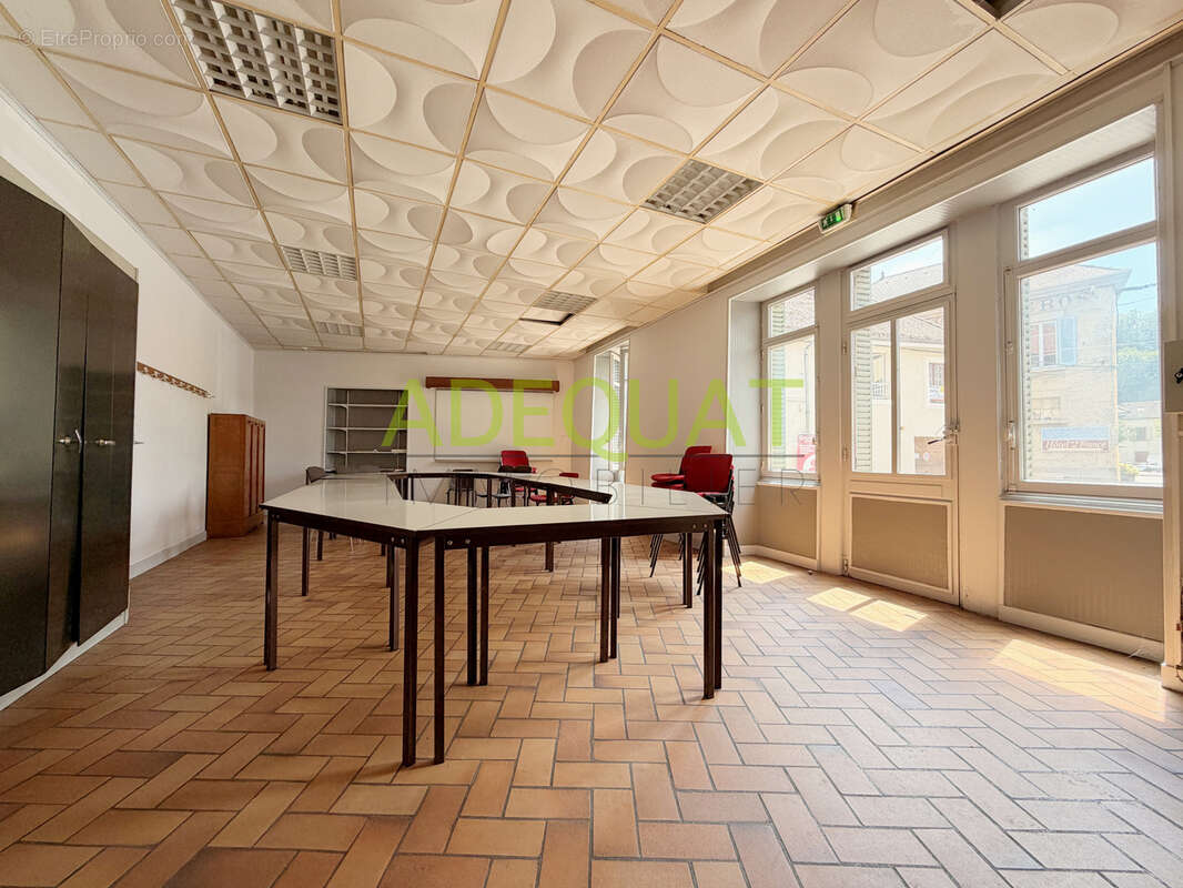 Appartement à LA TOUR-DU-PIN