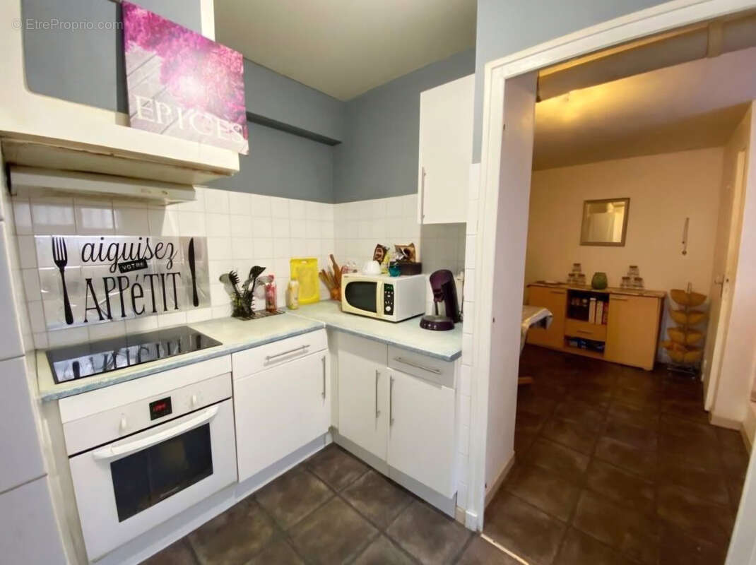 Appartement à LABRUGUIERE