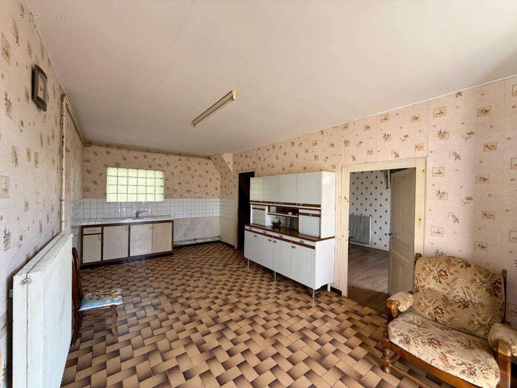 Maison à SAINT-COUTANT