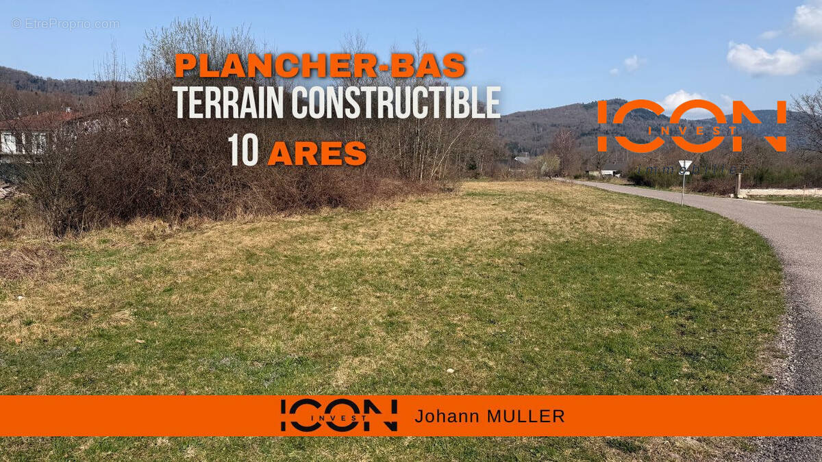 Terrain à PLANCHER-BAS