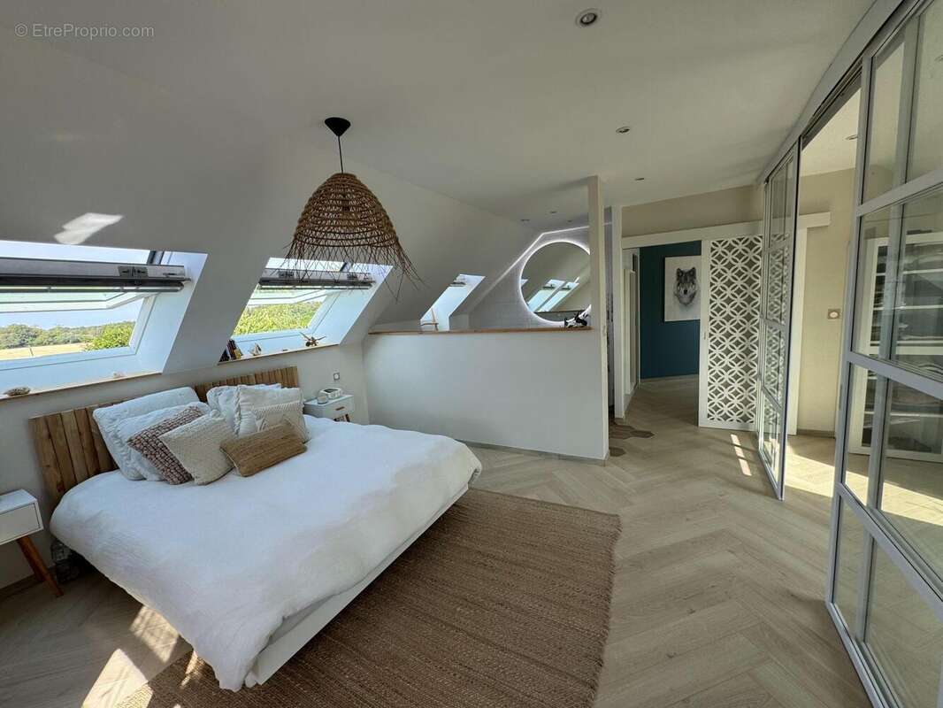 Maison 185 m² à Buchy  - photo 8