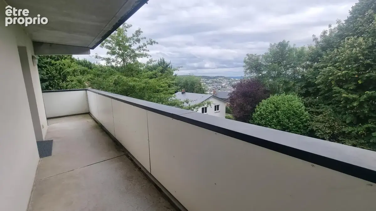 Appartement F3 à vendre - Maromme La Maine - 62 m² - Vue panoramique Rouen - 2 balcons - Parking - photo 5