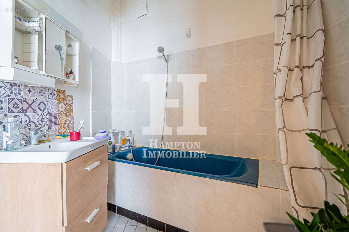 Appartement à PARIS-19E