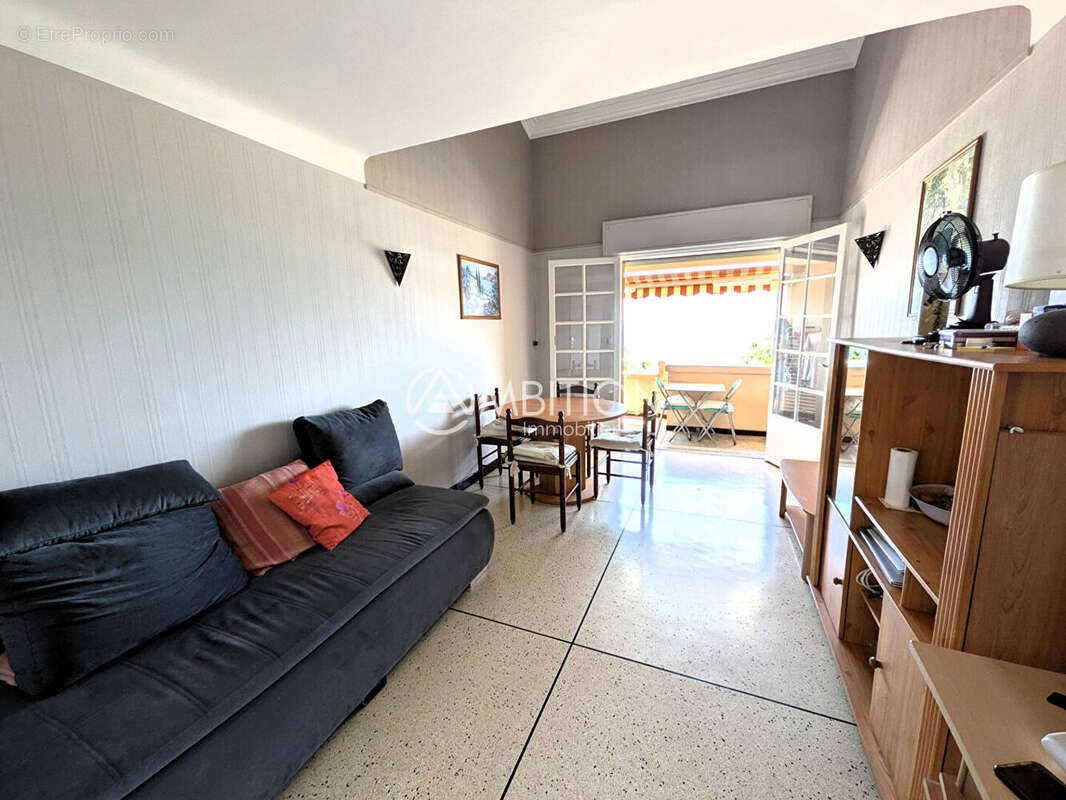 Appartement à FREJUS