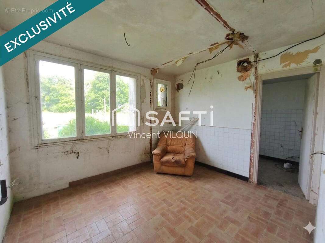 Maison 196 m² à Saint-Thegonnec  - photo 4