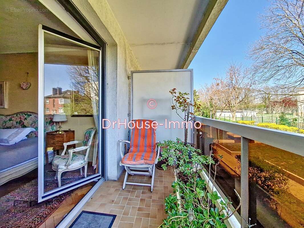 Appartement à LE BOURGET