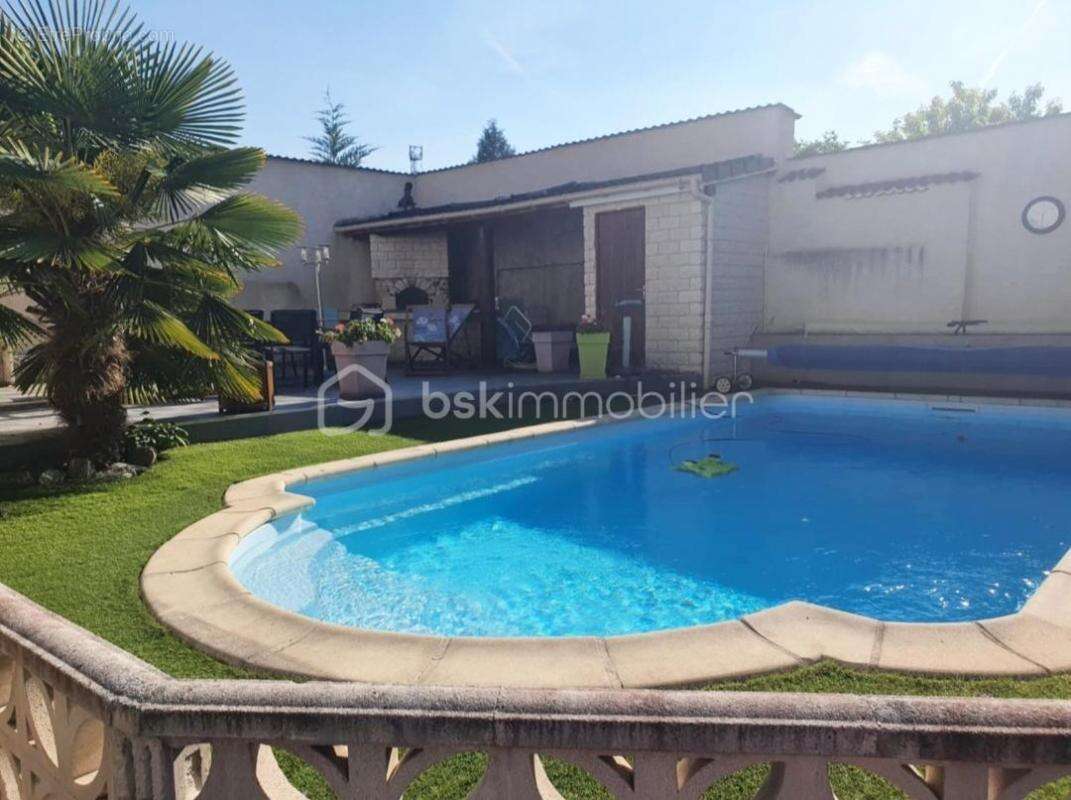 Maison à MOURMELON-LE-GRAND