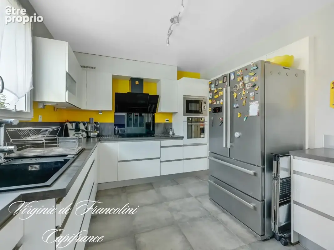 Le Plessis-Trévise-Maison 240 m2 au sol-Parcelle720m2-7 pièces-6 chambres-Luminosité-jardin-terrasse-garage-buanderie - photo 10