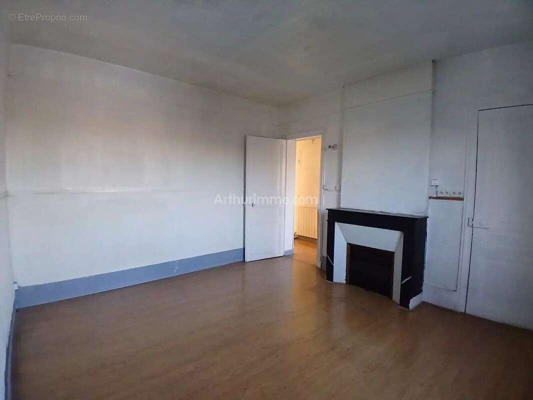 Appartement à VILLENEUVE-SAINT-GEORGES