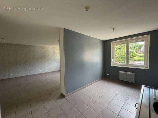Appartement à ROCHE-LA-MOLIERE