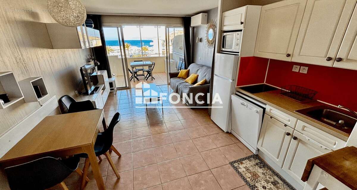 Appartement à SIX-FOURS-LES-PLAGES