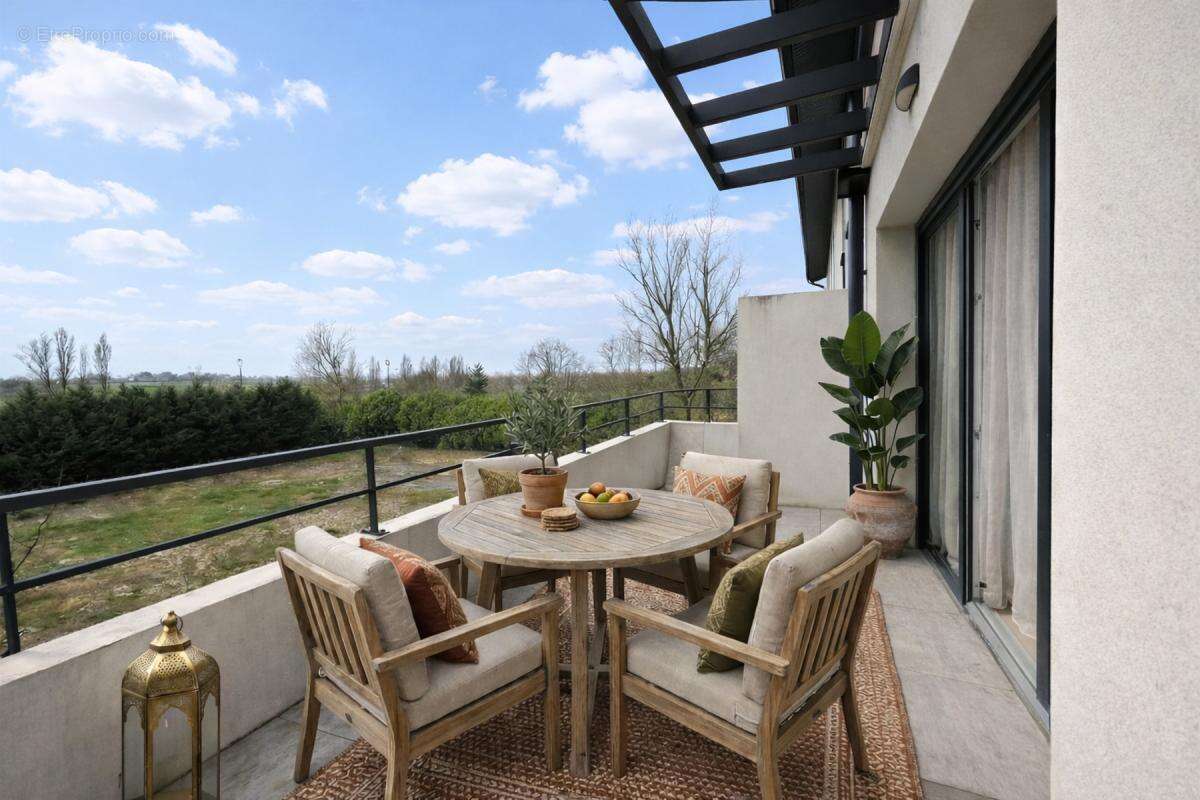 Appartement à QUINT-FONSEGRIVES