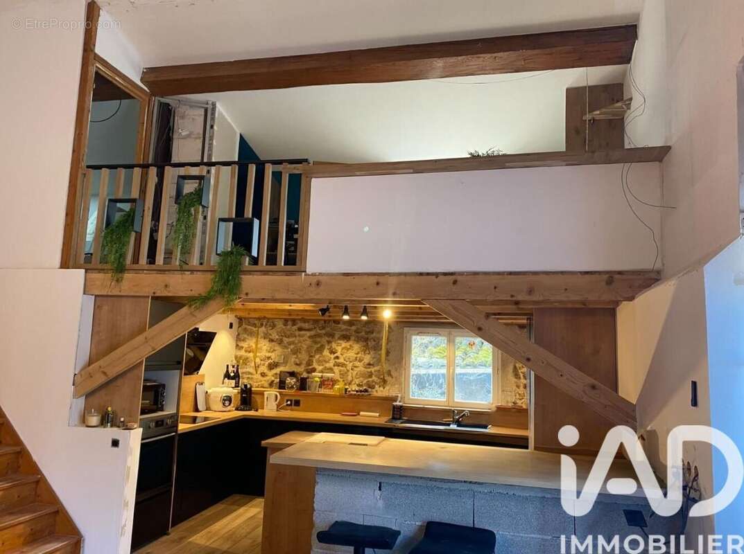 Maison 140 m² à Champis  - photo 3