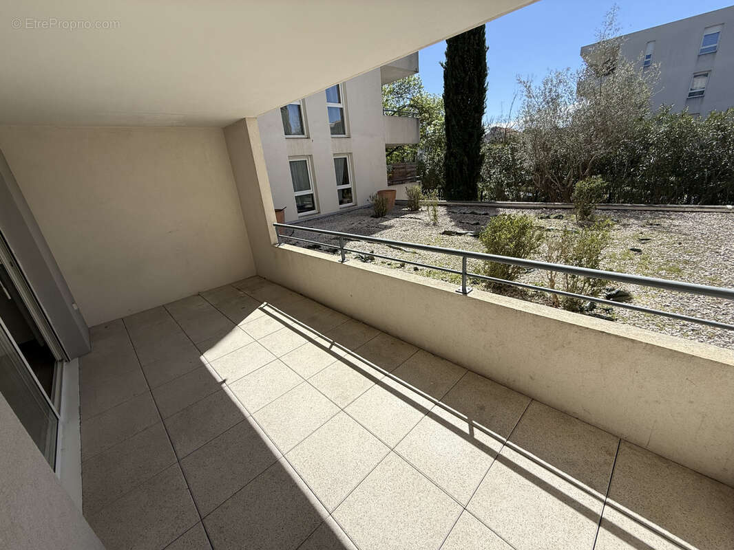Appartement à LE CRES