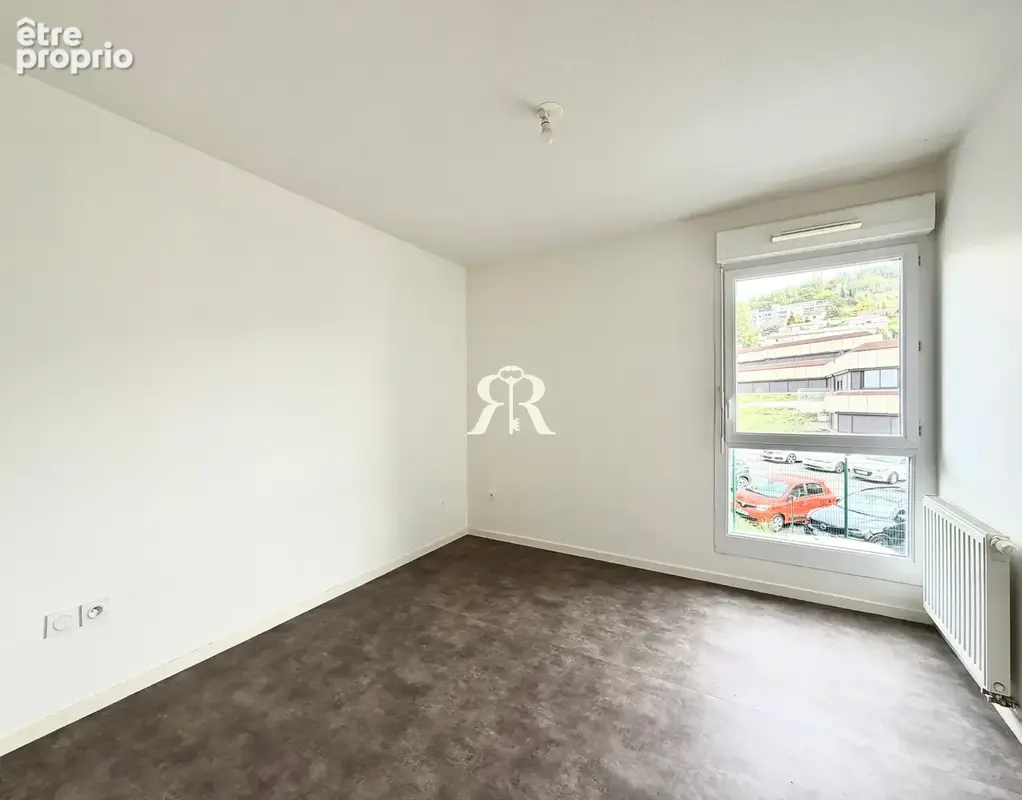 À vendre   Appartement T4 de 80 m2 avec balcon et garage   Clermont-Ferrand - photo 4