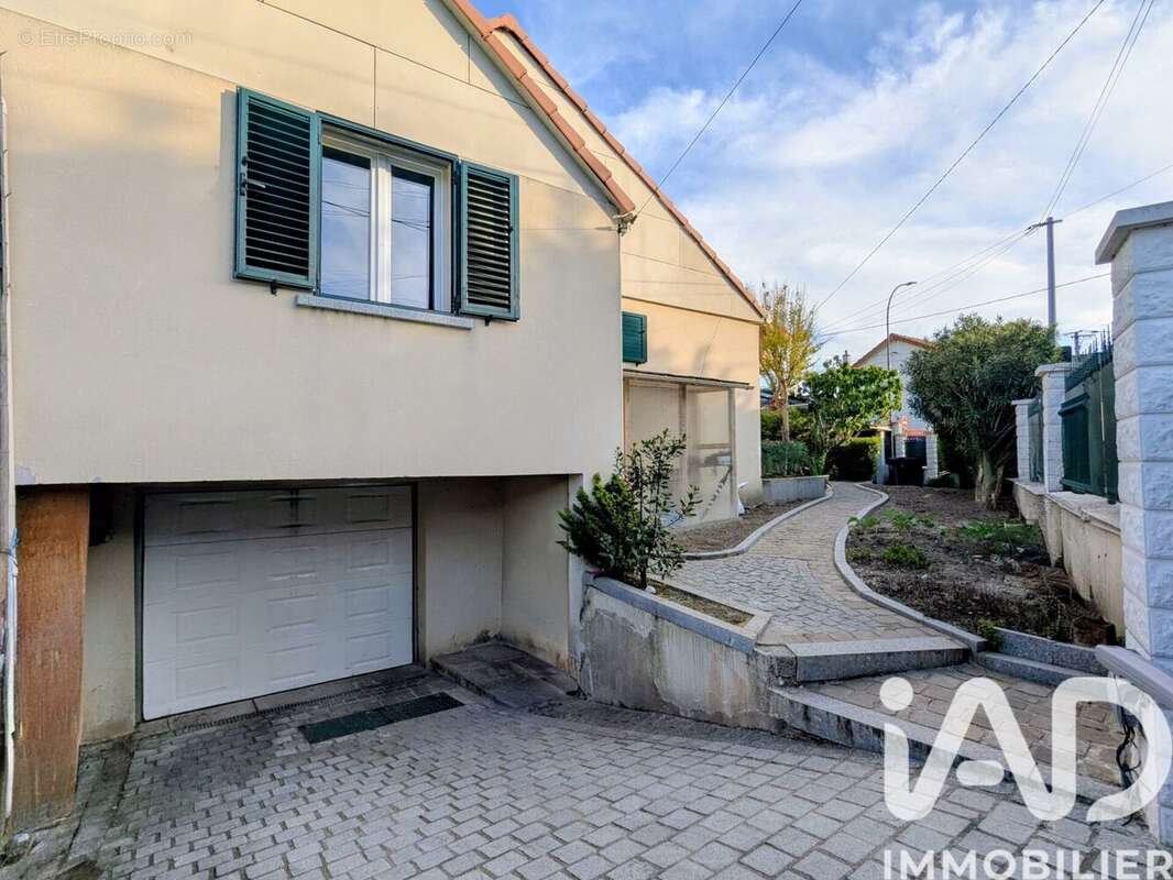 Photo 3 - Maison à ARGENTEUIL