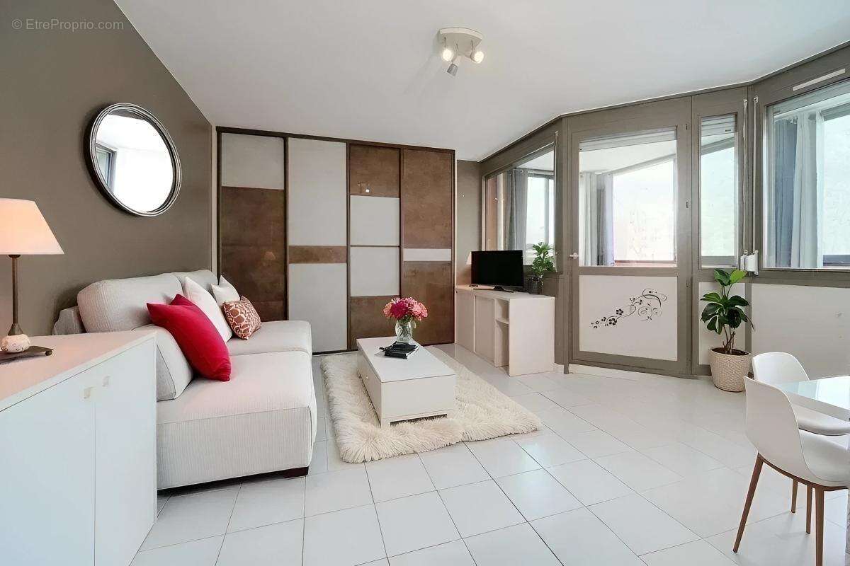Appartement à LYON-7E