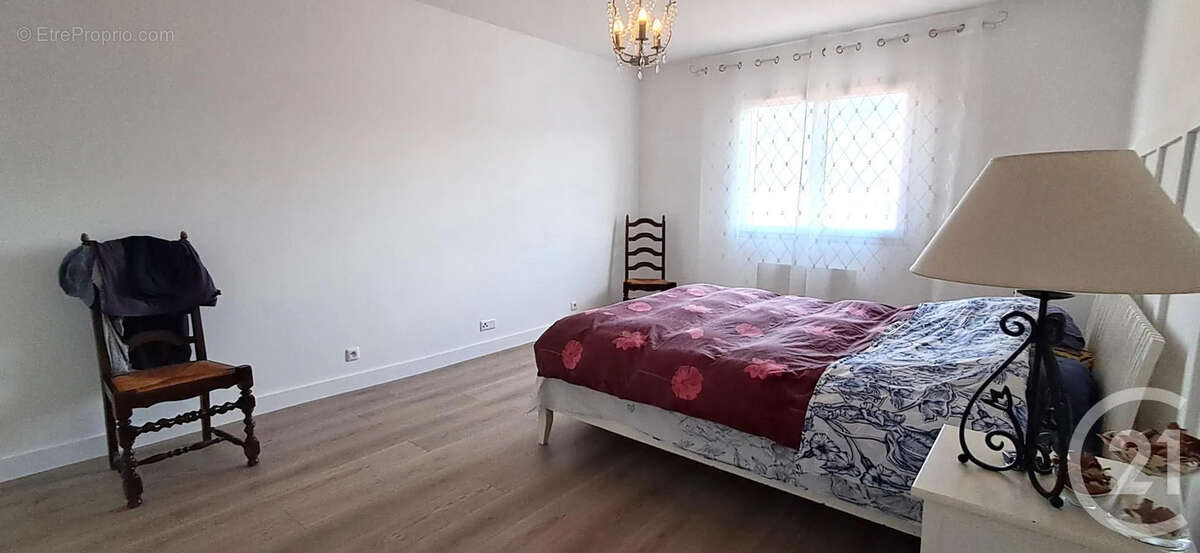 Maison à LATOUR-BAS-ELNE