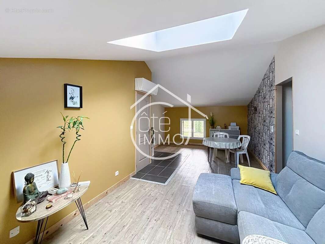 Maison à SAINT-PEY-DE-CASTETS