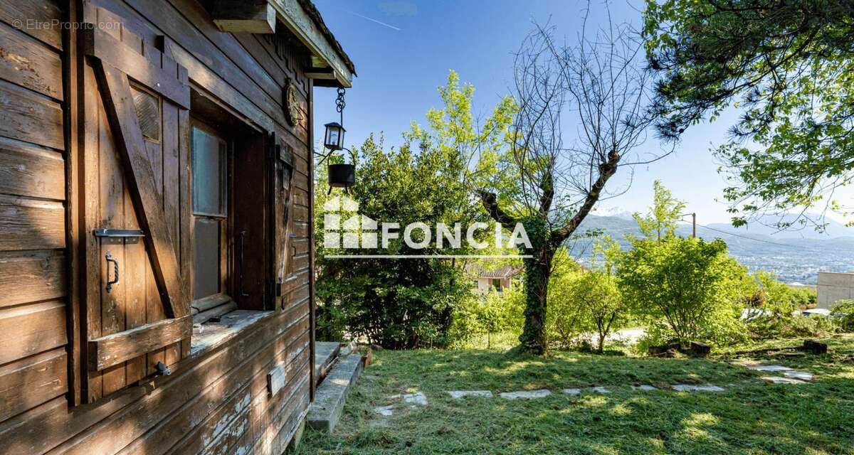 Maison à CORENC