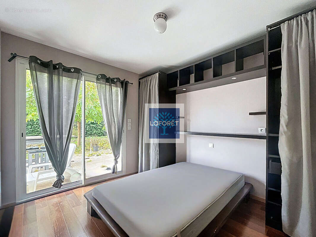 Maison à SAINT-SEURIN-DE-BOURG